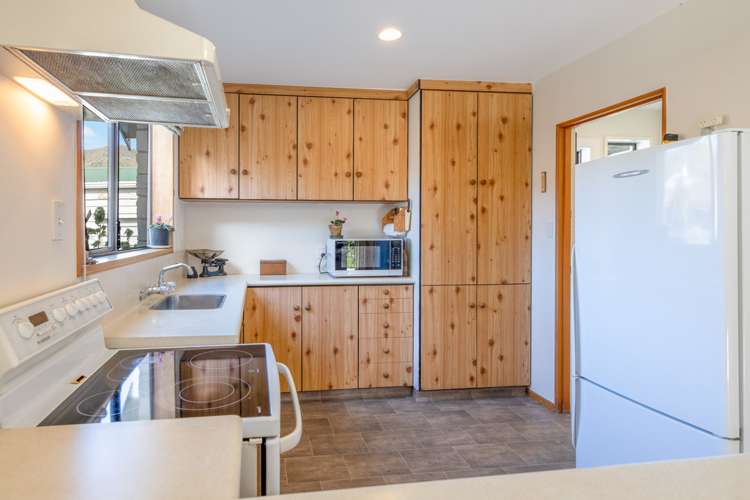 40 Laing Crescent Heathcote Valley_6