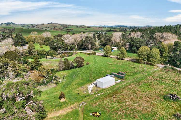 42 Ford Road Paparoa_18