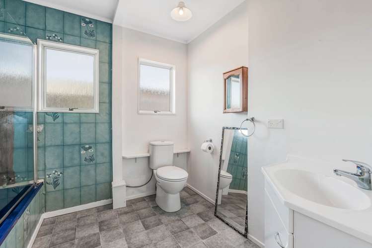1 Hinemoa Place Snells Beach_12