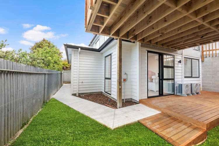 8b Nandana Drive Glen Eden_10