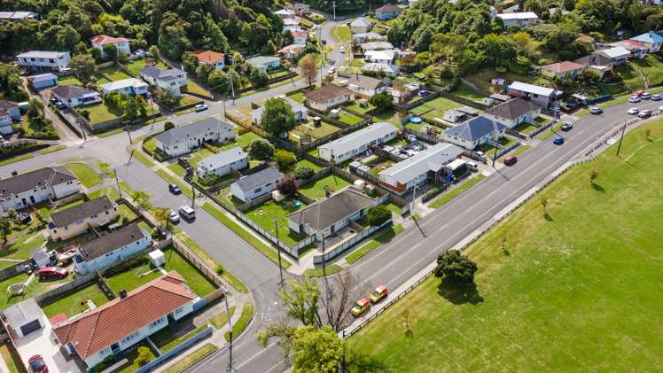 306 George Street Stokes Valley_18