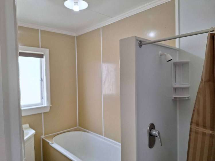 217 Ferguson Street Palmerston North_10