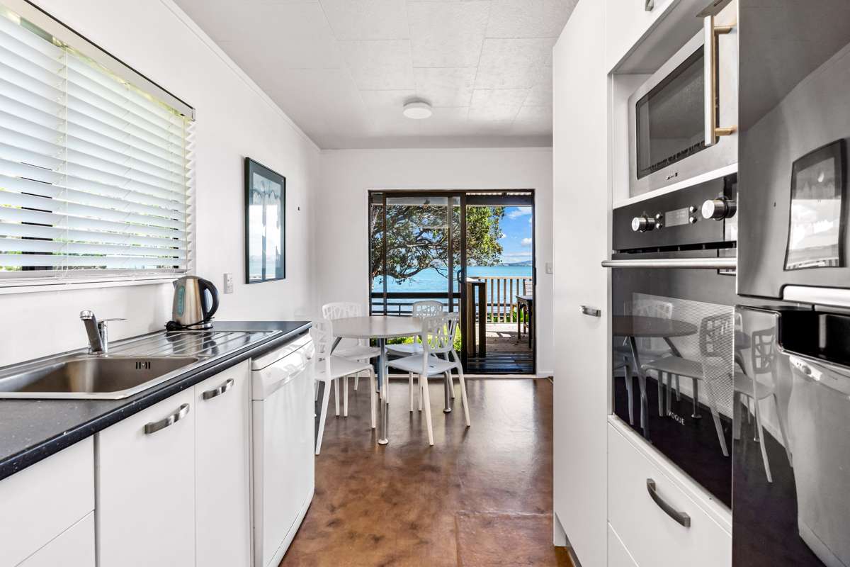 85 Scott Road_1