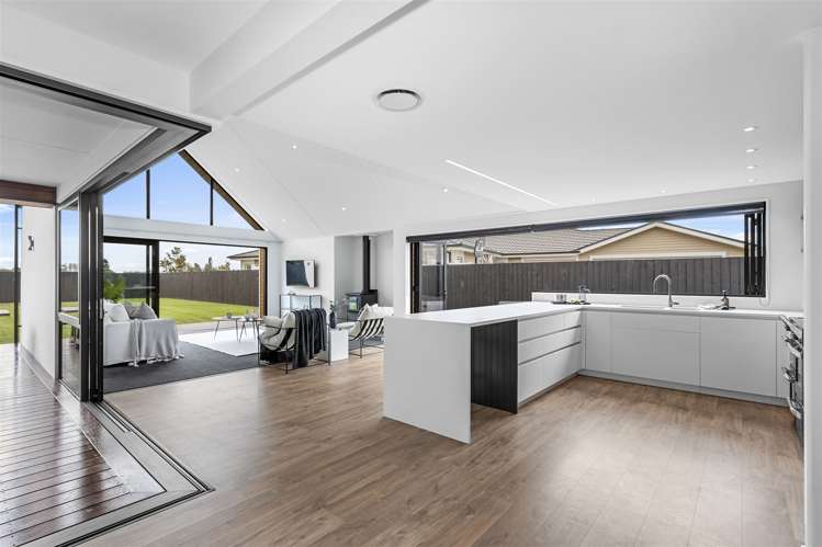 16 Townson Road Marshland_11