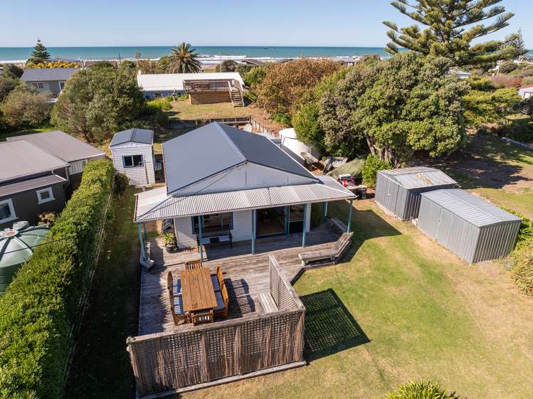 43 Pinedale Crescent Riversdale Beach_11