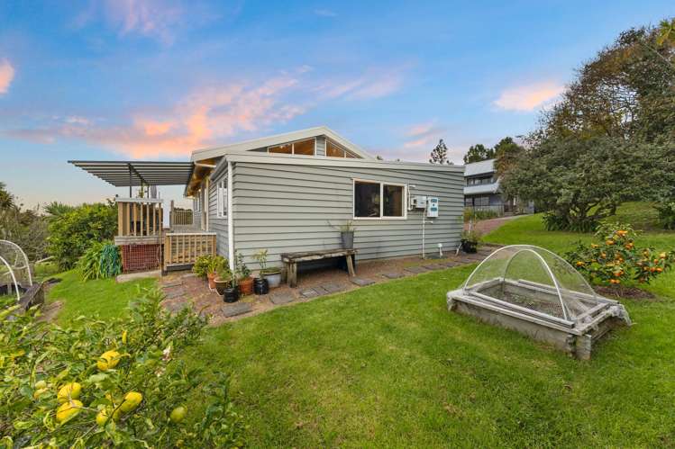 1/149b Glengarry Road Glen Eden_28