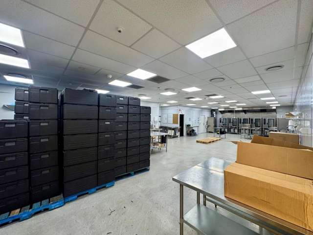 52-58 West Street West End_3