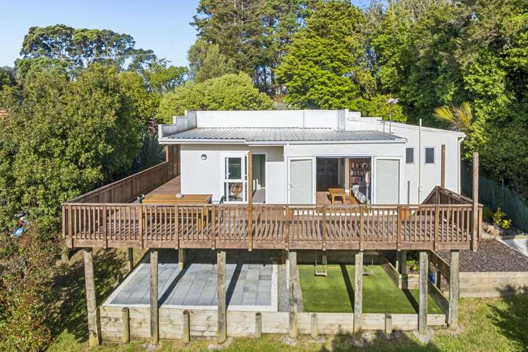 261 Titirangi Road Titirangi_15