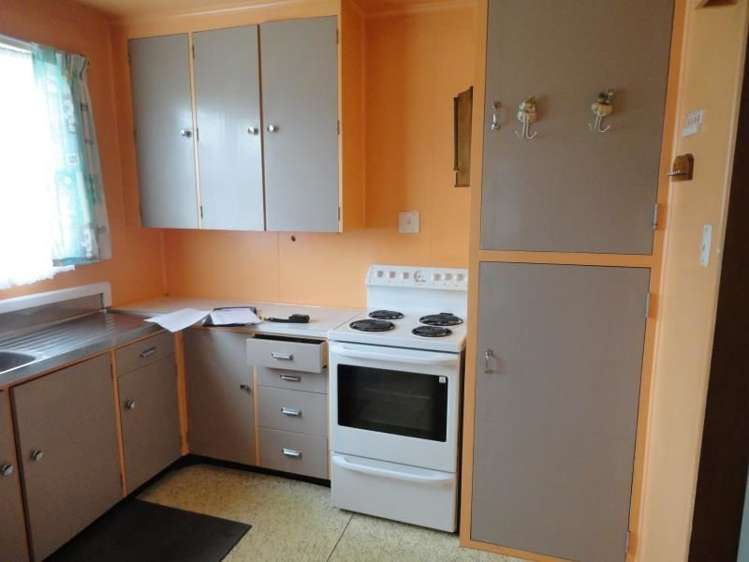 9 Mcinnes Avenue Kamo_2