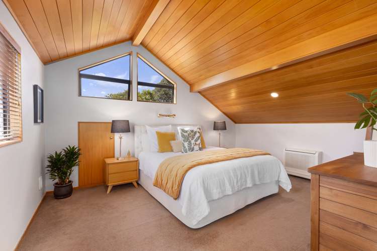 5 Crestview Place Browns Bay_16