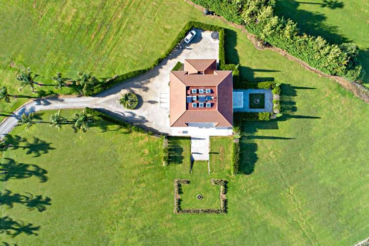 64 Porterfield Road Whitford_3