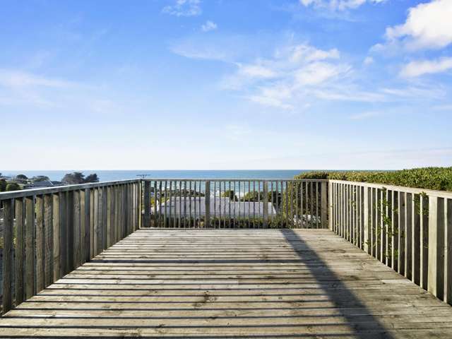 11 Rata Street Kaka Point_2