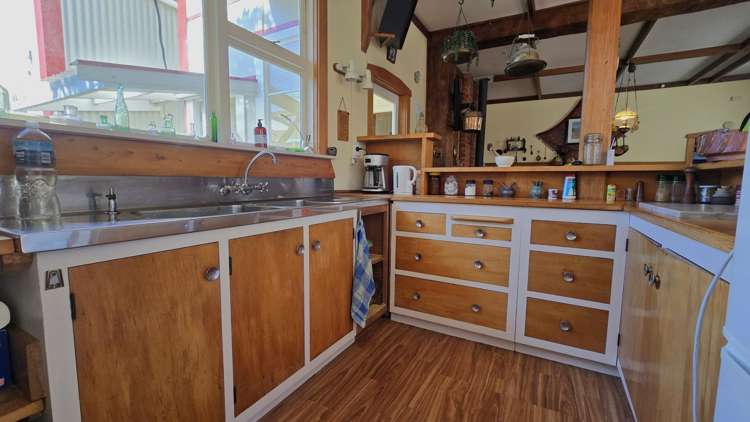 75 Revell Street Hokitika_9