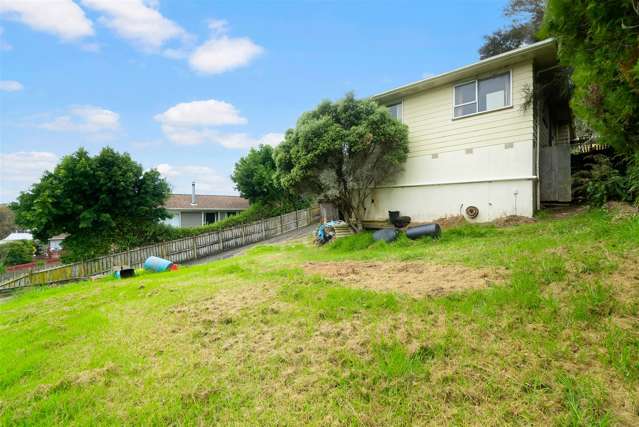 24 Zingaro Place Massey_3