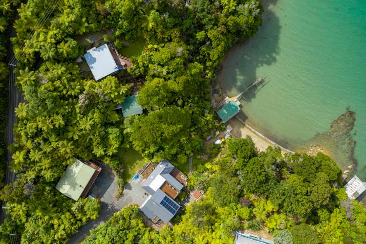 645 Port Underwood Road Whatamango Bay_11