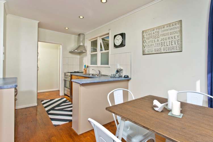 51 Lauderdale Road Birkdale_24