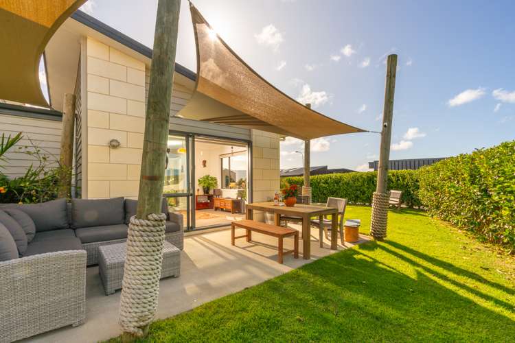 18 Takahe Drive Paraparaumu Beach_17