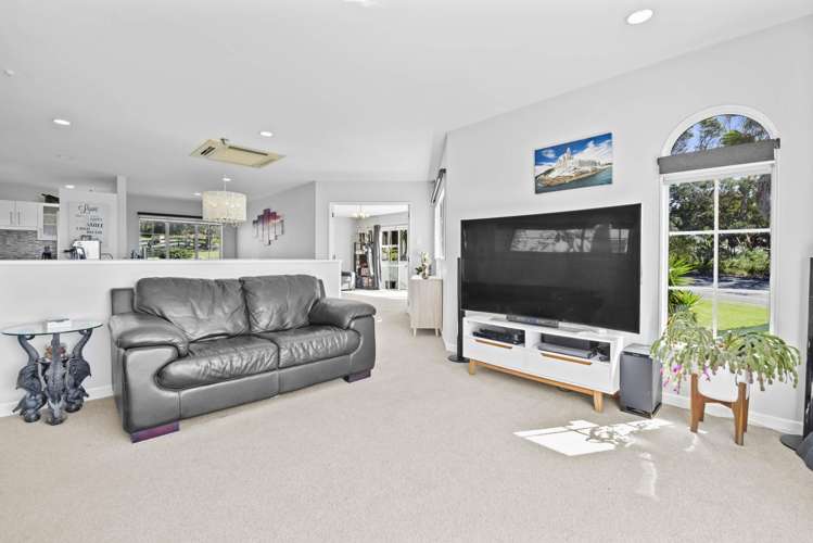 1159 Whangaparaoa Road Gulf Harbour_9