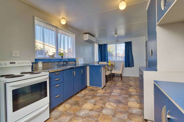 44 Livingstone Road Flaxmere_1