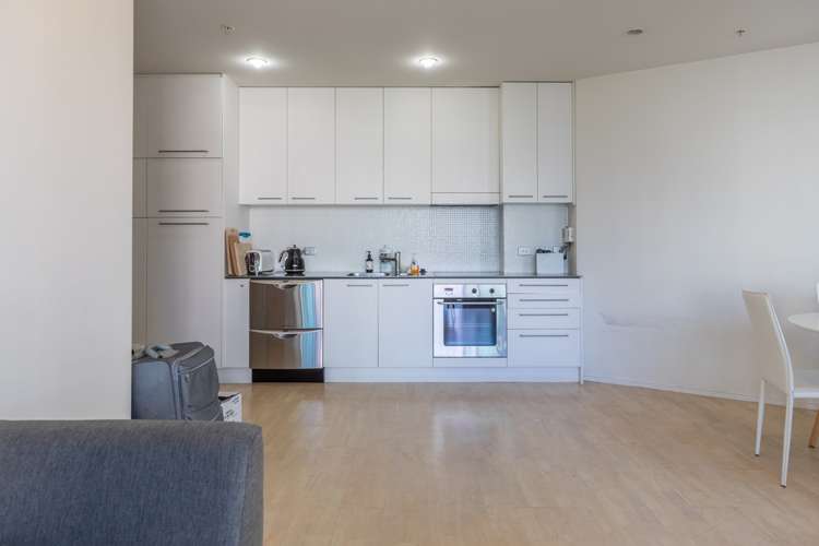 812/30 Beach Road Auckland Central_12