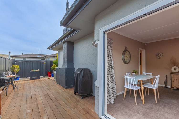 23 Howard Road Taradale_13