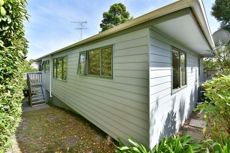 33a Kia Ora Road Beach Haven_34