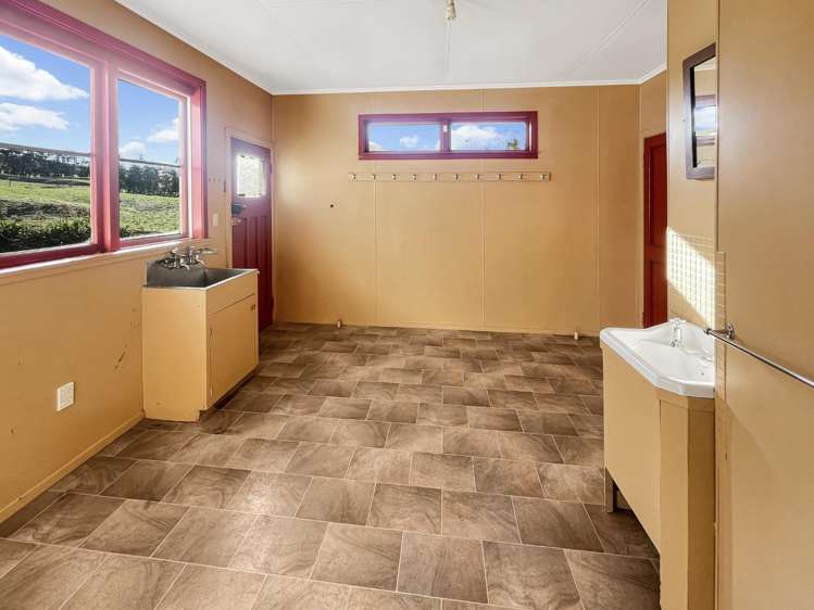 375 Apiti Road 10648_13