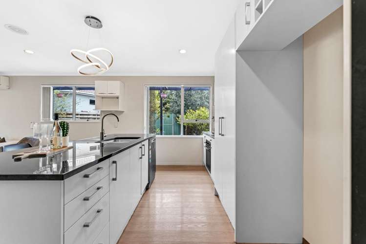 22 Marvon Downs Avenue Pakuranga Heights_6