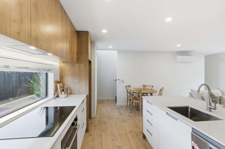 3/43 Maxwell Street Riccarton_6