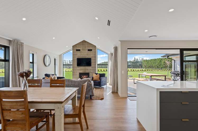 35 Mitcham Road Allenton_13