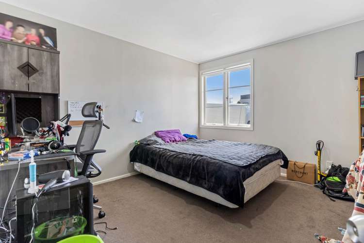17 Vodanovich Road Te Atatu South_11
