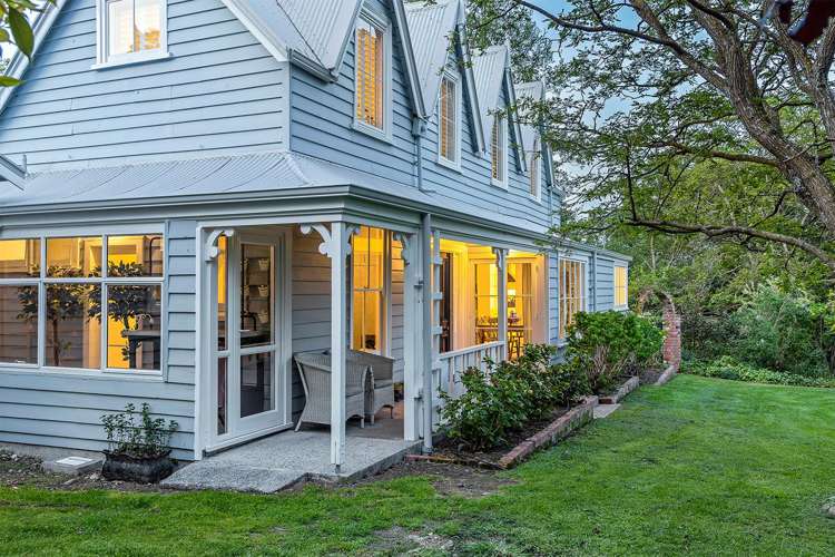 211 Summerhill Road Cust_29