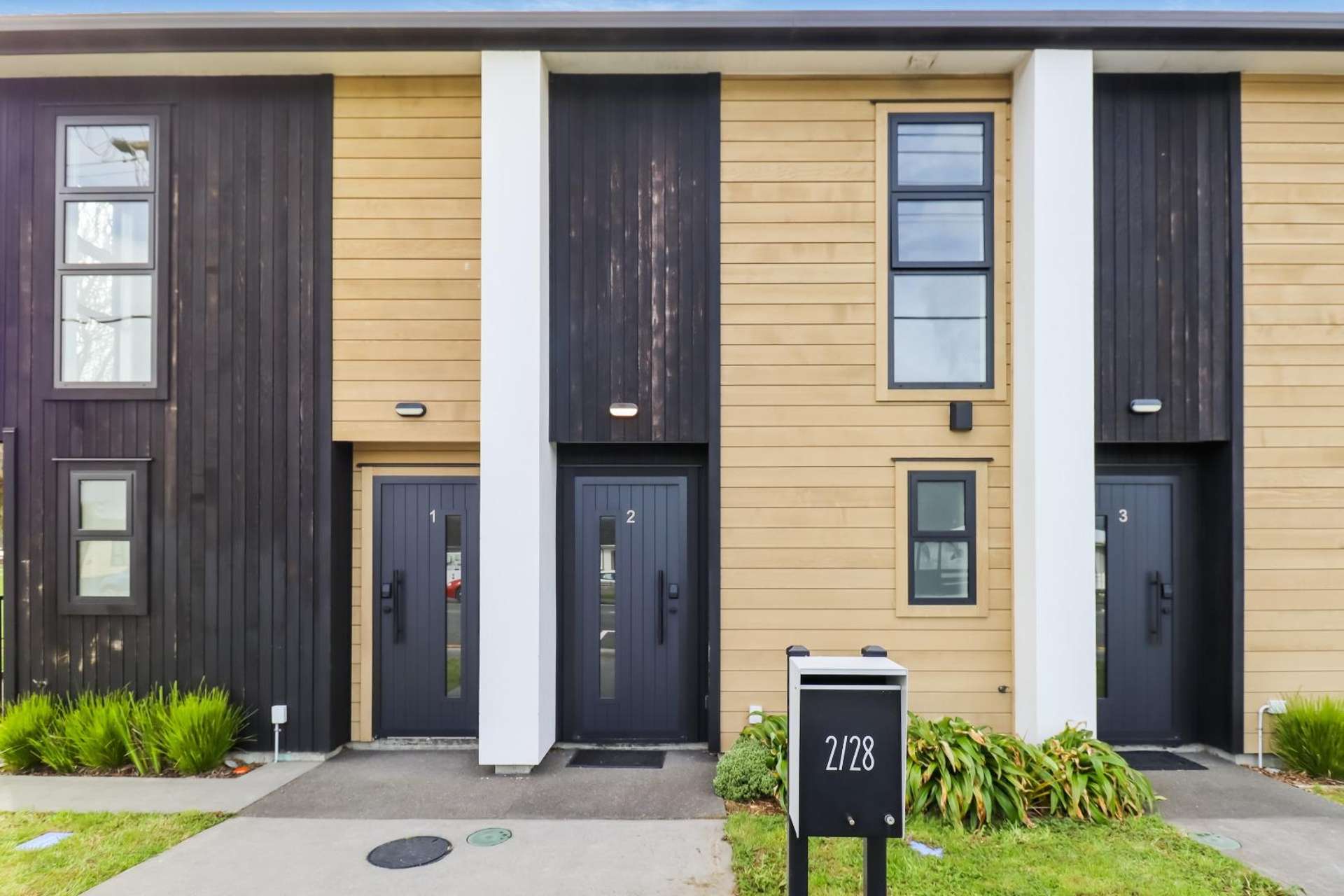 2/28 Fitzherbert Road 10629_0