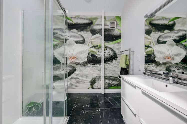 1 Ngahere Views Orewa_15