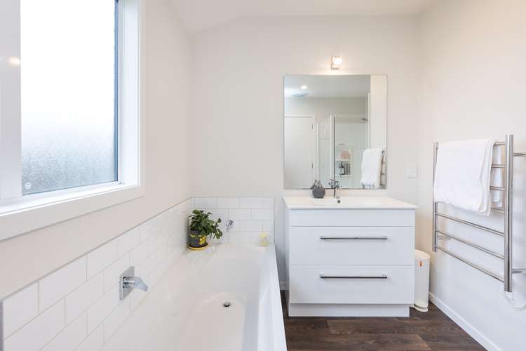 15 Wescombe Grove Feilding_18