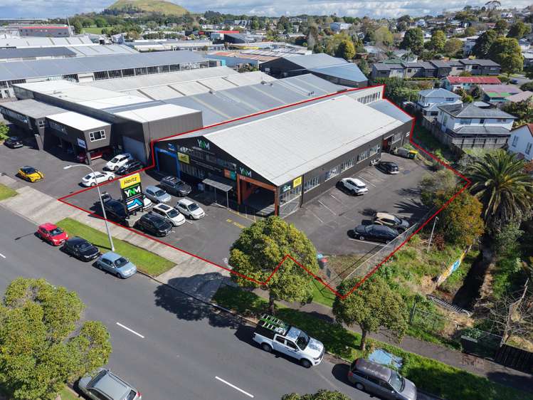 A/61 Felton Mathew Avenue_0