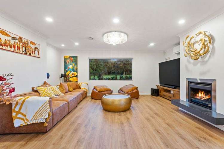 26A Beach Road Pahurehure_3