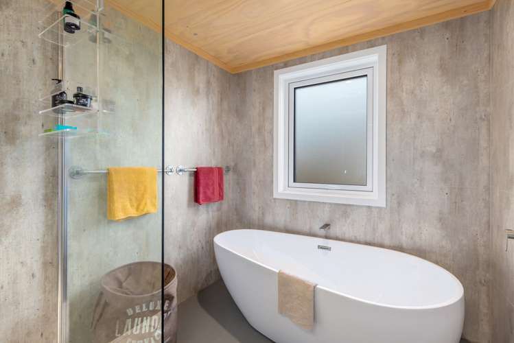 11 Patiki Place Diamond Harbour_16