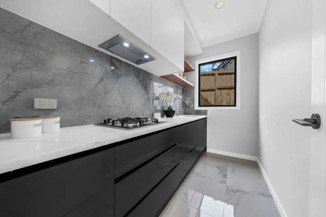 76 Koromeke Street Flat Bush_4