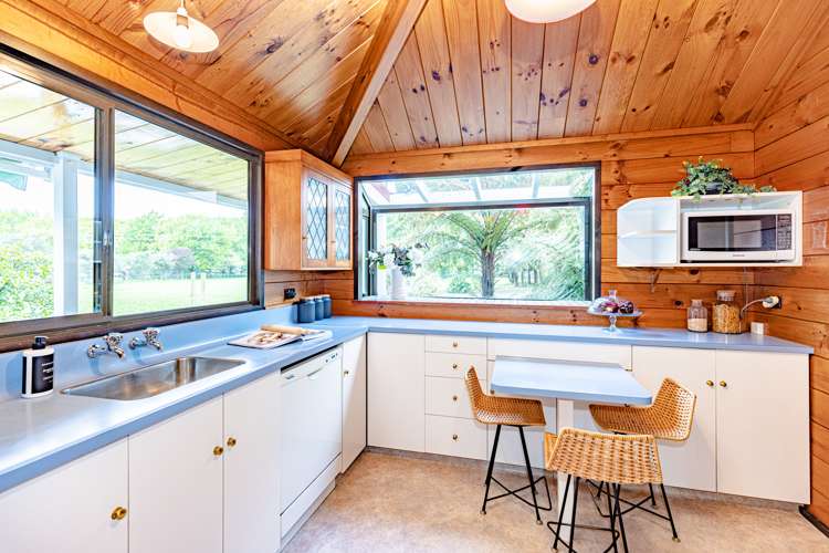 155 Willow Park Drive Opaki_6