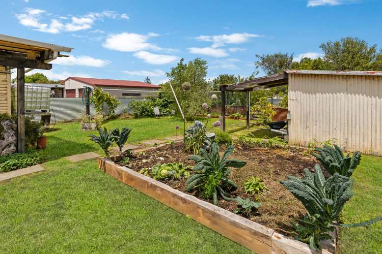 2 Ngahina Street Marton_12