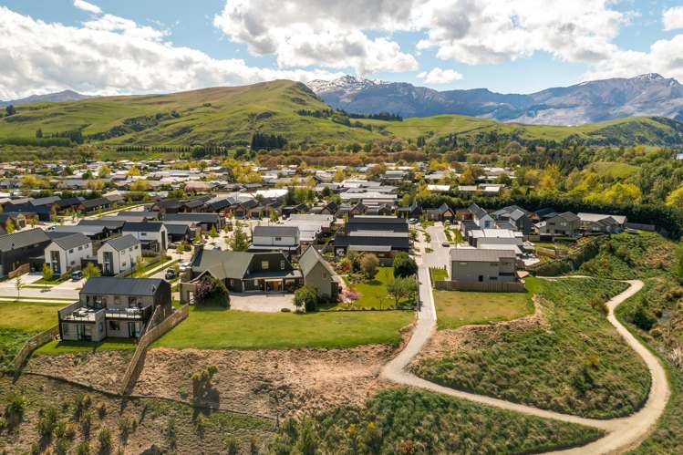 11 Lorne Street Dalefield/Wakatipu Basin_26