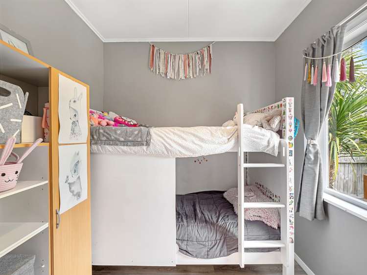 17 Argyle Avenue Levin_11