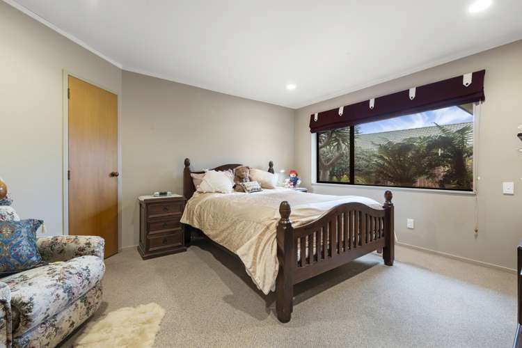 11 Gairloch Place Wattle Downs_13