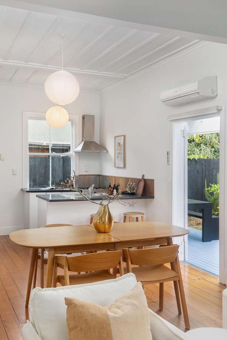 2/13 Tasman Avenue Mount Albert_11