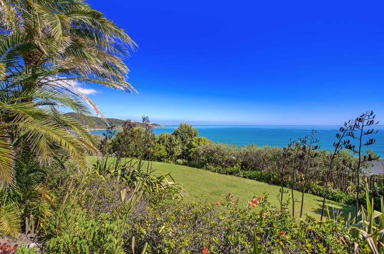 38 Tasman Heights Ahipara_23