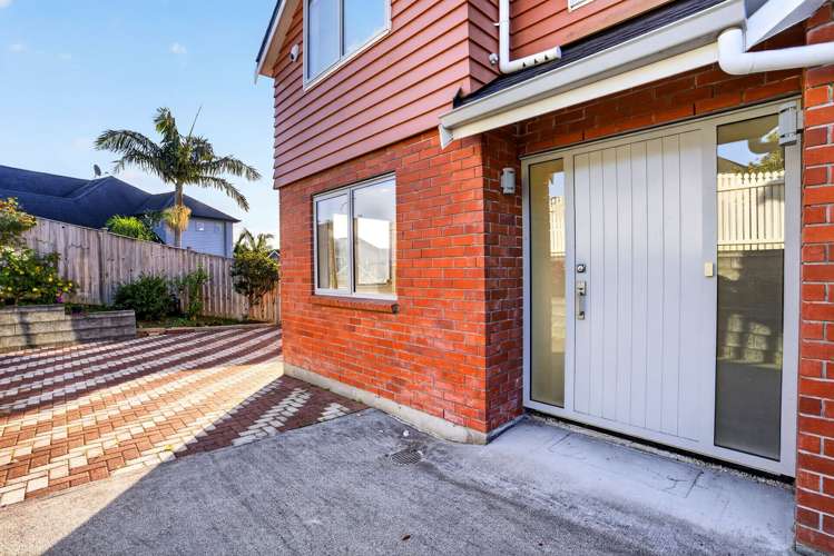 216 Alec Craig Way_5