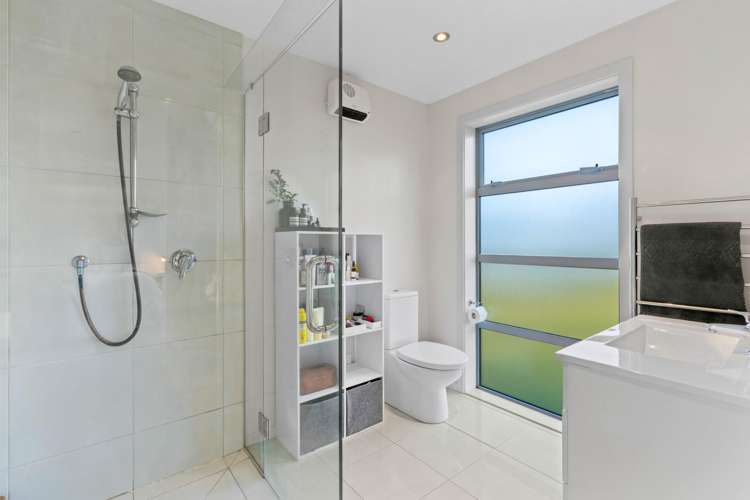 102 Mission Cove Company Bay_10