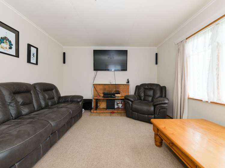 166 North Street Feilding_6