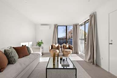 30 Caxton Street_2